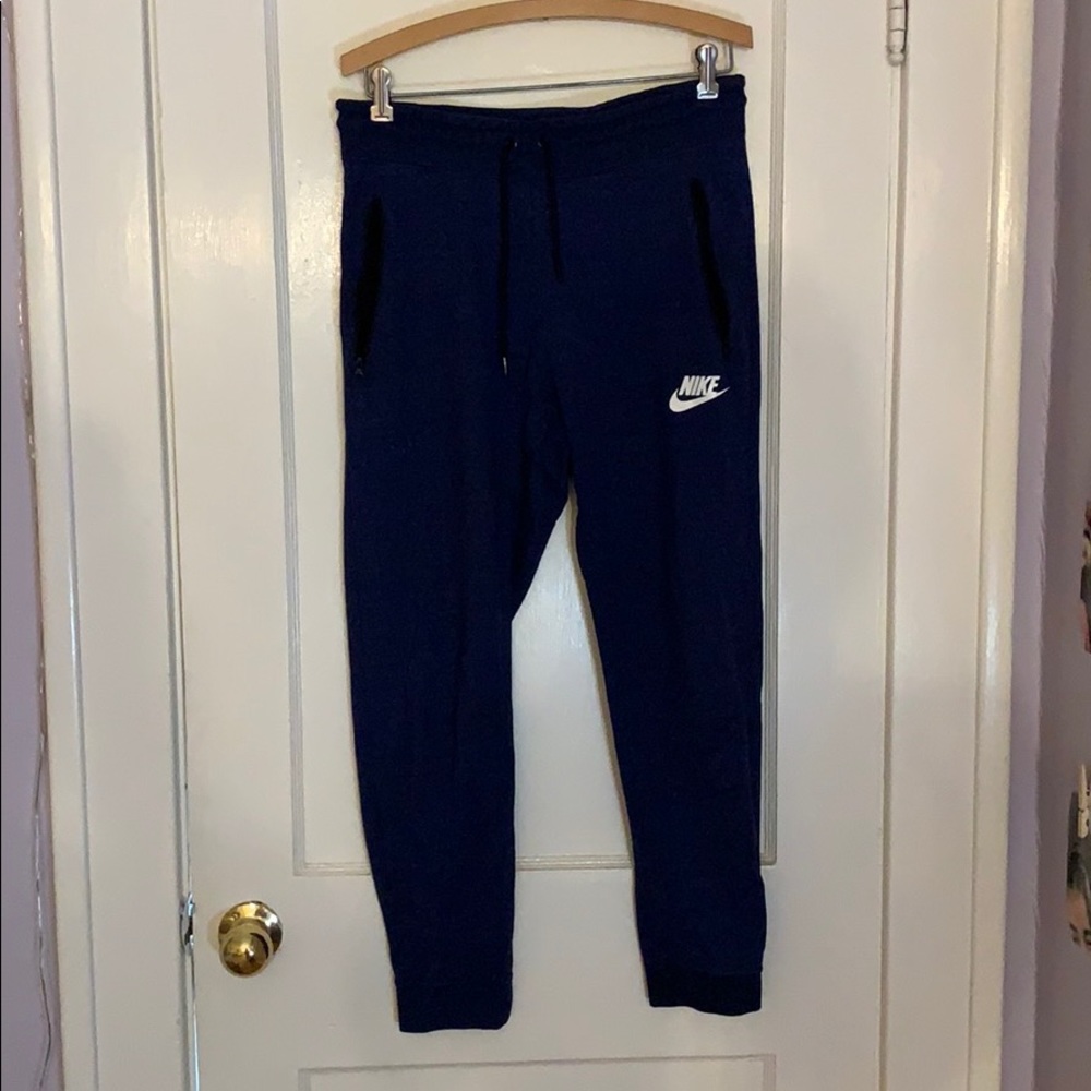 NIKE Sweatpants